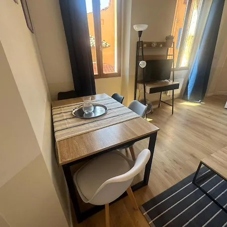 Le Nomad - Center 公寓 *